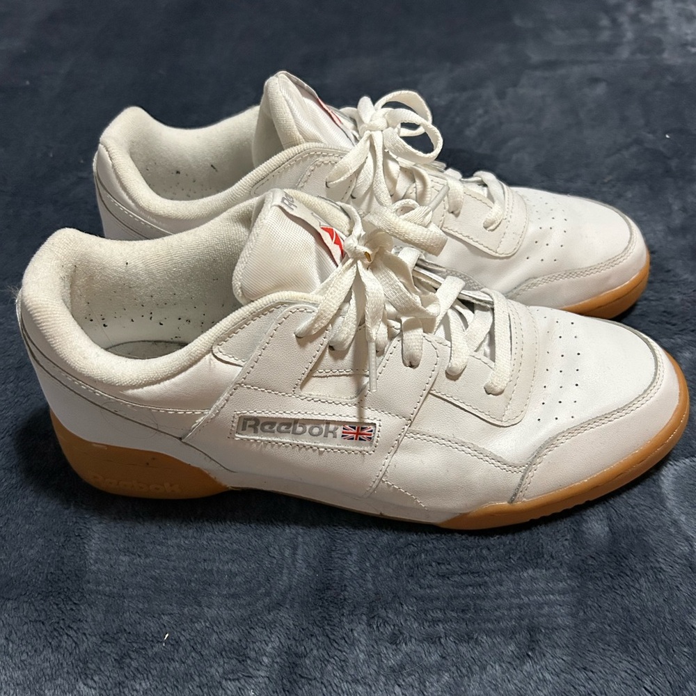 Mans Reebok size 10.5 - Picture 2 of 4